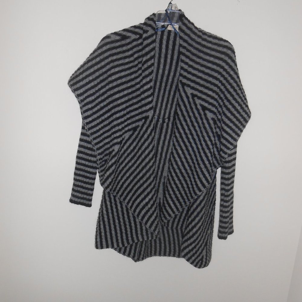 Lineamaglia made in Italy sweater size large black and gray stripped.